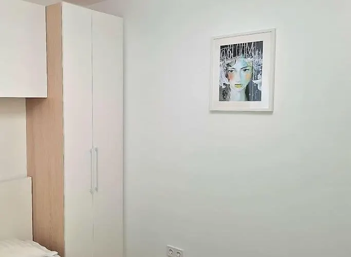 A Touch Of Olive Apartment