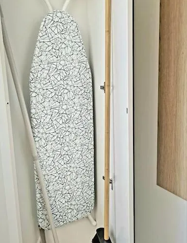 A Touch Of Olive Apartment *